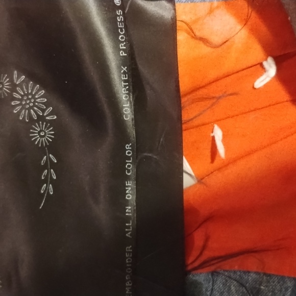 Rare Vintage Peacock Floral Garden 100% Rayon Pillow Stamped for Embroidery - Picture 6 of 6